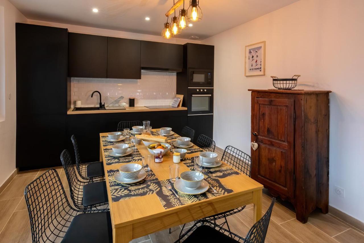 Les Appartements De Clelia Ax-les-Thermes Exteriör bild