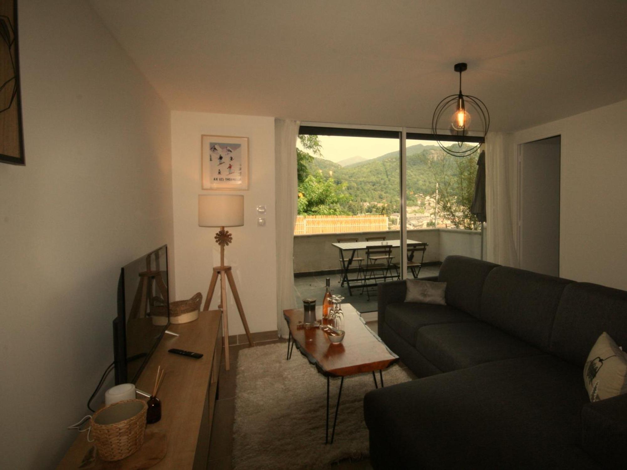 Les Appartements De Clelia Ax-les-Thermes Exteriör bild