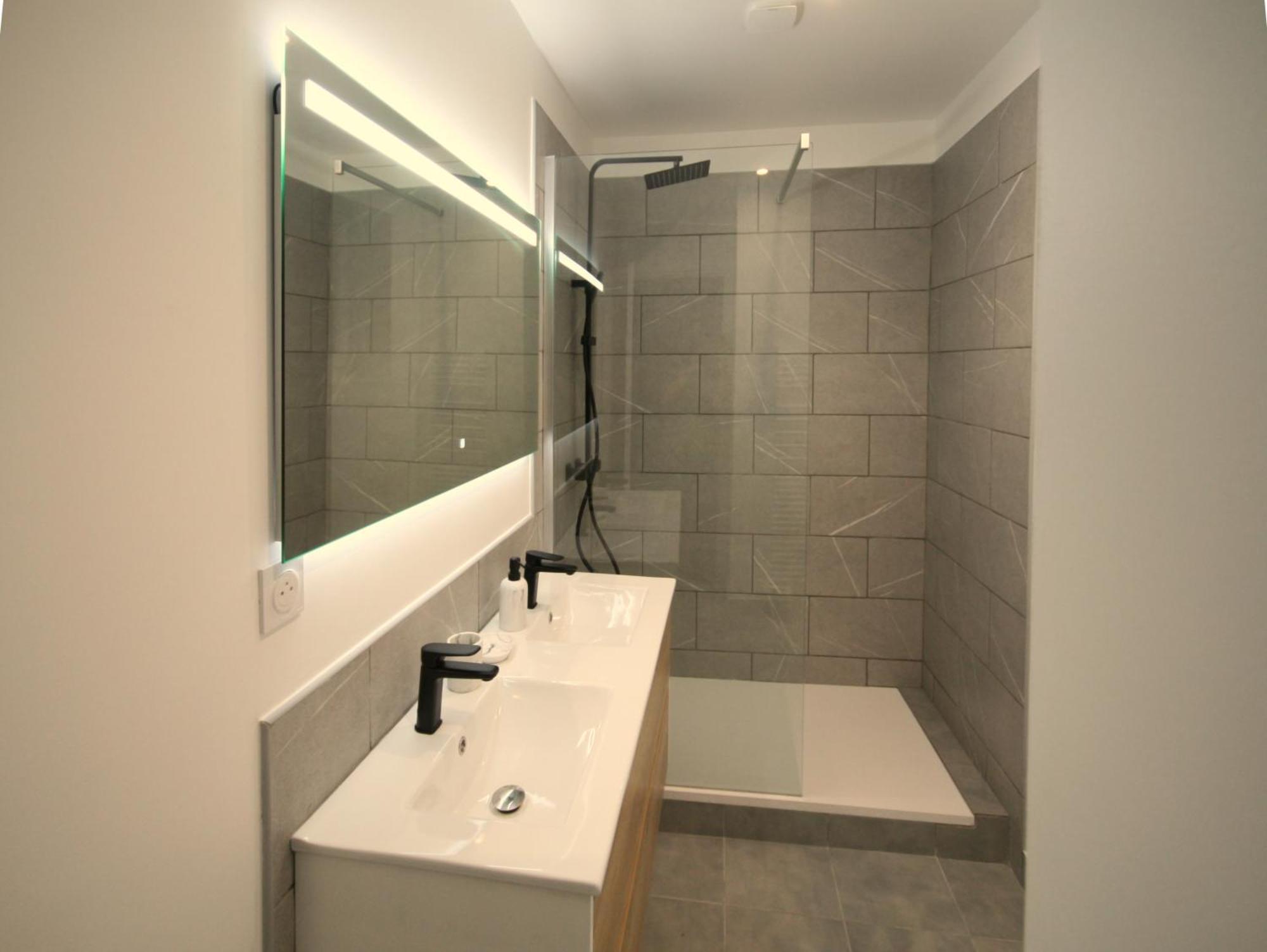 Les Appartements De Clelia Ax-les-Thermes Exteriör bild